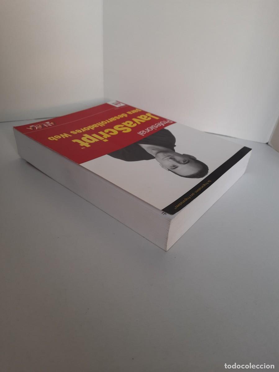 Libros de segunda mano: PROFESIONAL JAVASCRIPT PARA DESARROLLADORES WEB. NICHOLAS C. ZAKAS. EDITORIAL ANAYA WROX - Foto 4