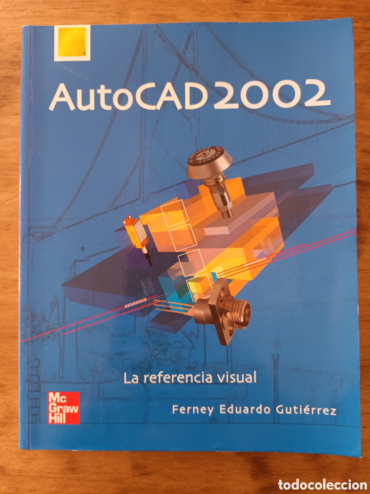 Libros de segunda mano: AUTOCAD 2002. LA REFERENCIA VISUAL. FERNEY EDUARDO GUTI&Eacute;RREZ. - Foto 1