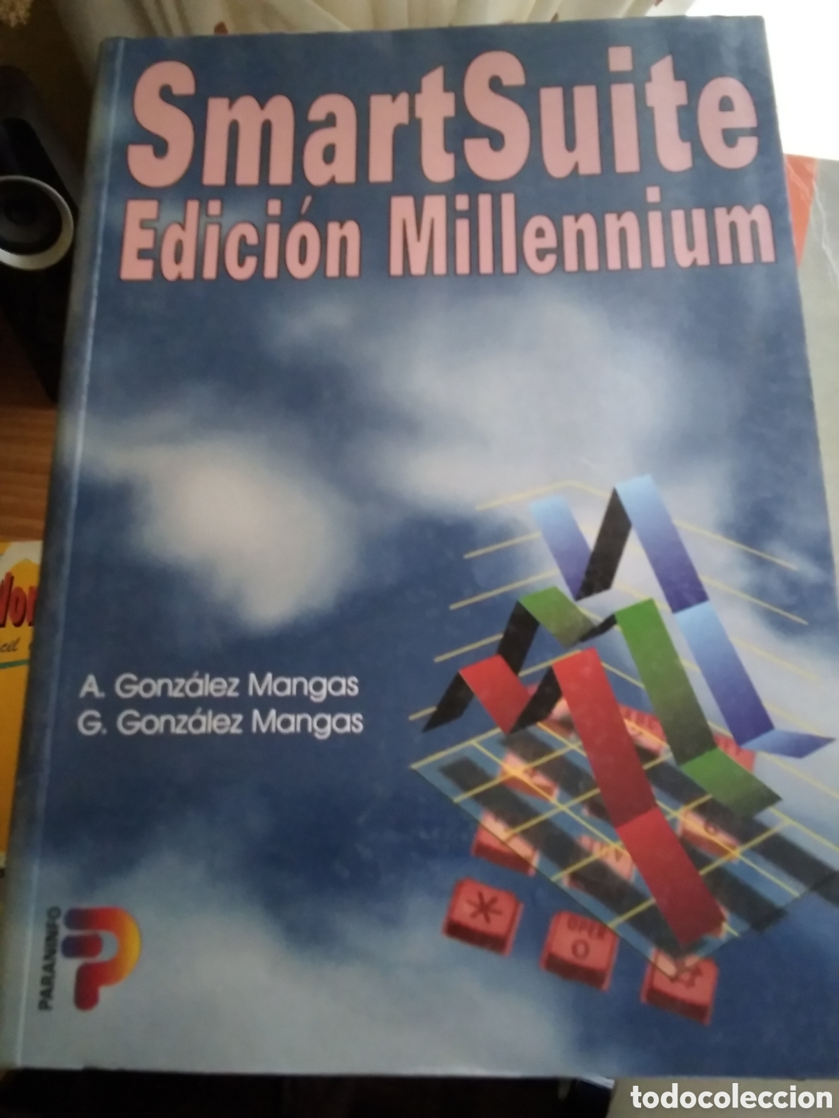 Libros de segunda mano: SmartSuite edici&oacute;n Millennium edita paraninfo - Foto 1