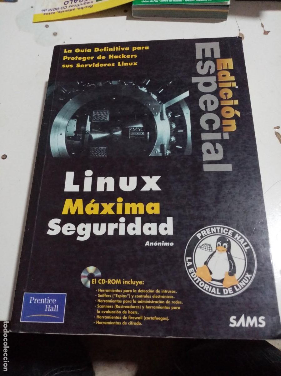 Libros de segunda mano: LINUX M&Aacute;XIMA SEGURIDAD. EDICION ESPECIAL. EST6B2 - Foto 1