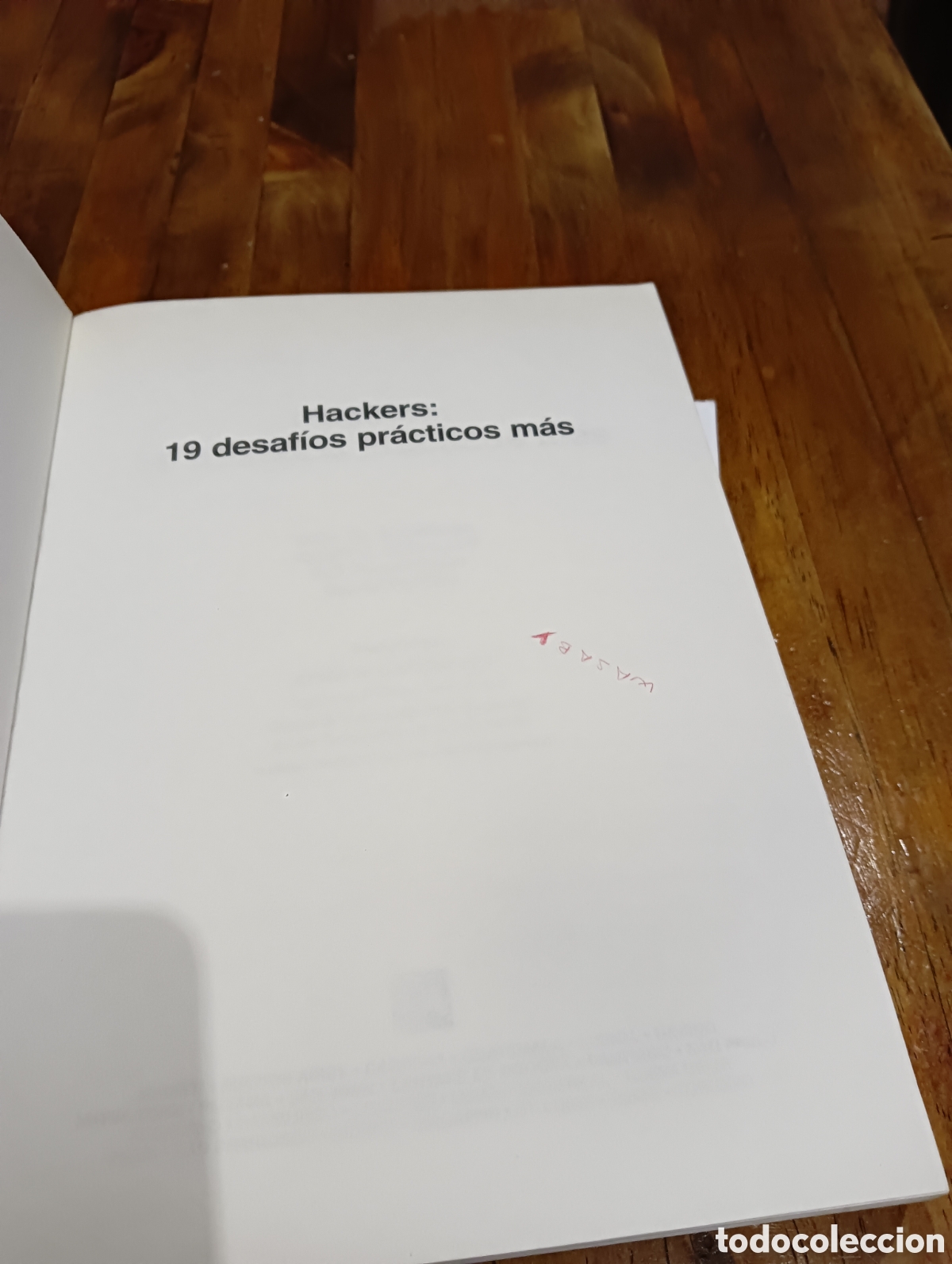 Libros de segunda mano: Hackers 19 Desaf&iacute;os pr&aacute;cticos. - Foto 2