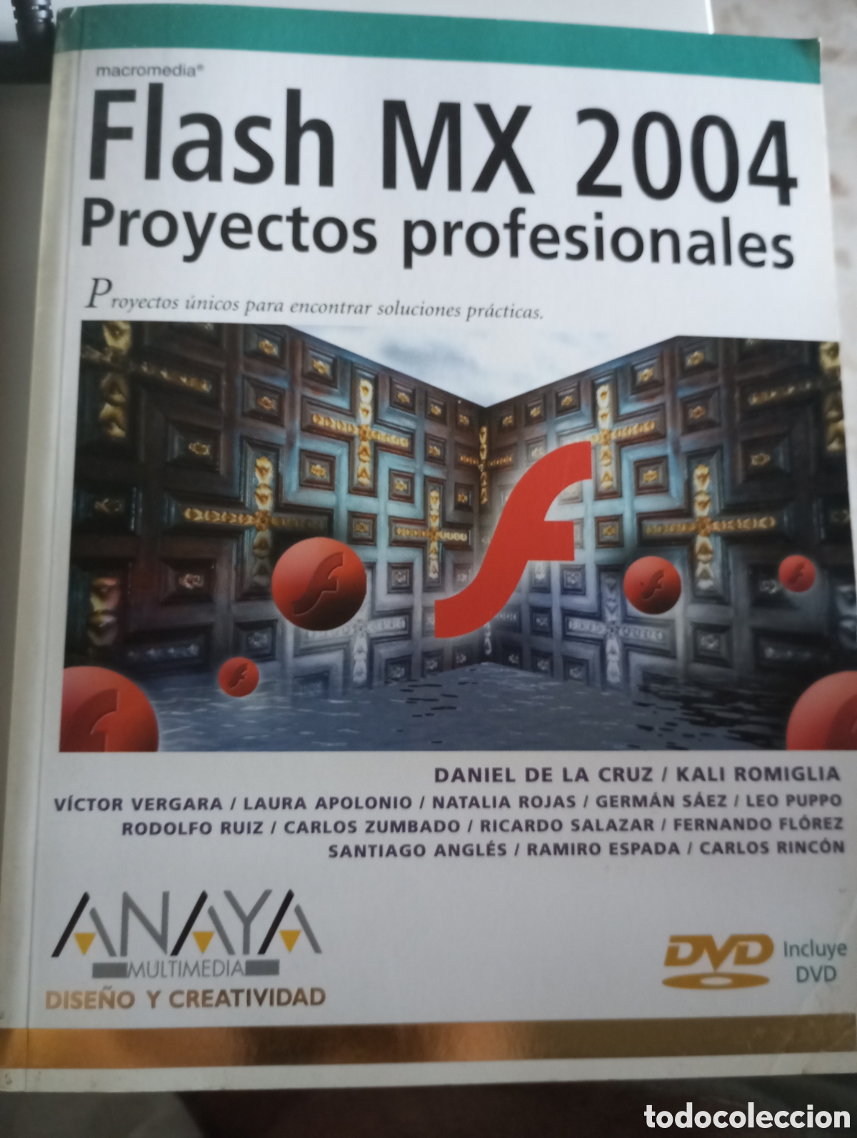 Libros de segunda mano: Flash MX 2004 Proyectos Profesionales - Foto 1