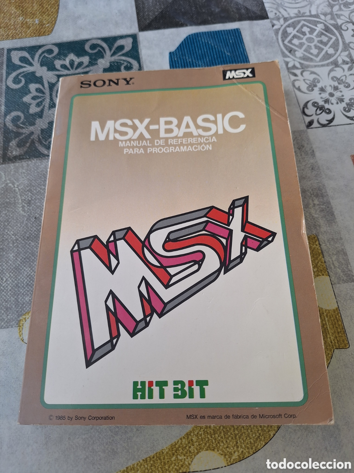 Libros de segunda mano: MSX BASIC manual referencia programaci&oacute;n 1985 - Foto 1