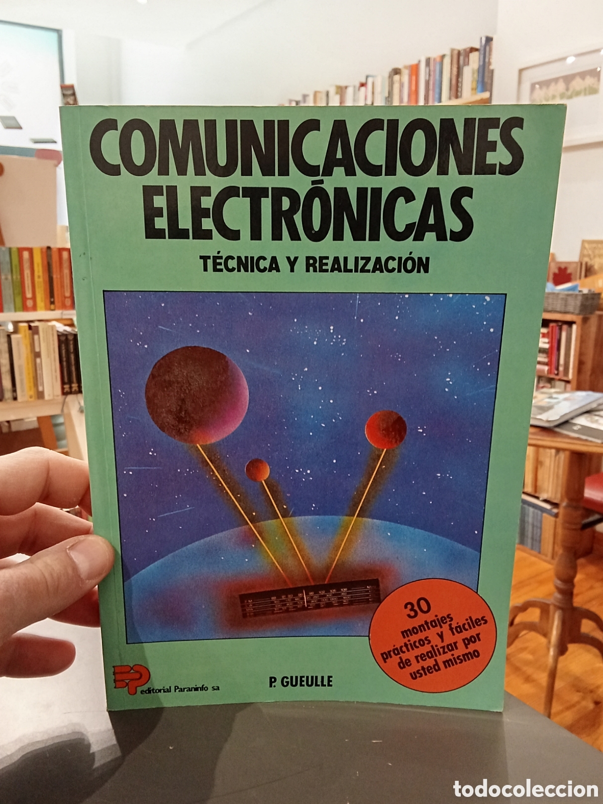 Libros de segunda mano: Comunicaciones electr&oacute;nicas - P. Gueulle - Paraninfo - Foto 1