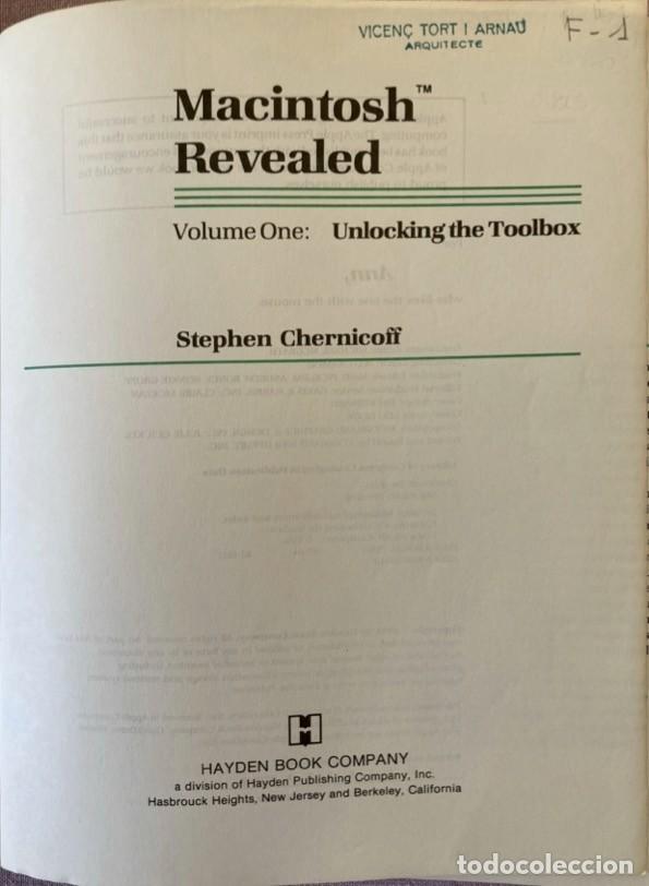 Libros de segunda mano: Macintosh Revealed. Vol 1 Unlocking the Toolbox. Vol 2 Programming with the Toolbox. - Foto 3