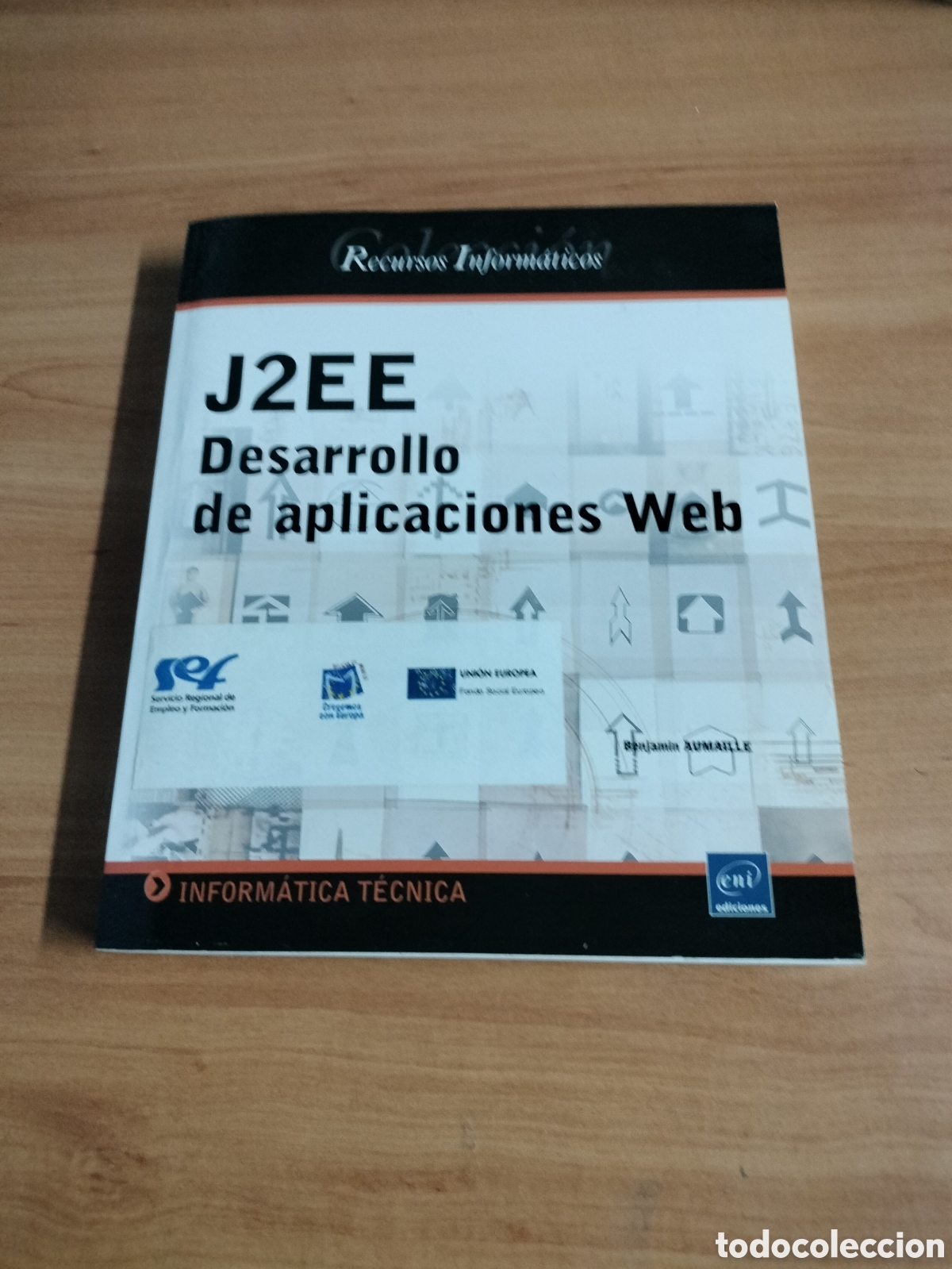 Libros de segunda mano: J2EE Desarrollo de aplicaciones Web - Foto 1