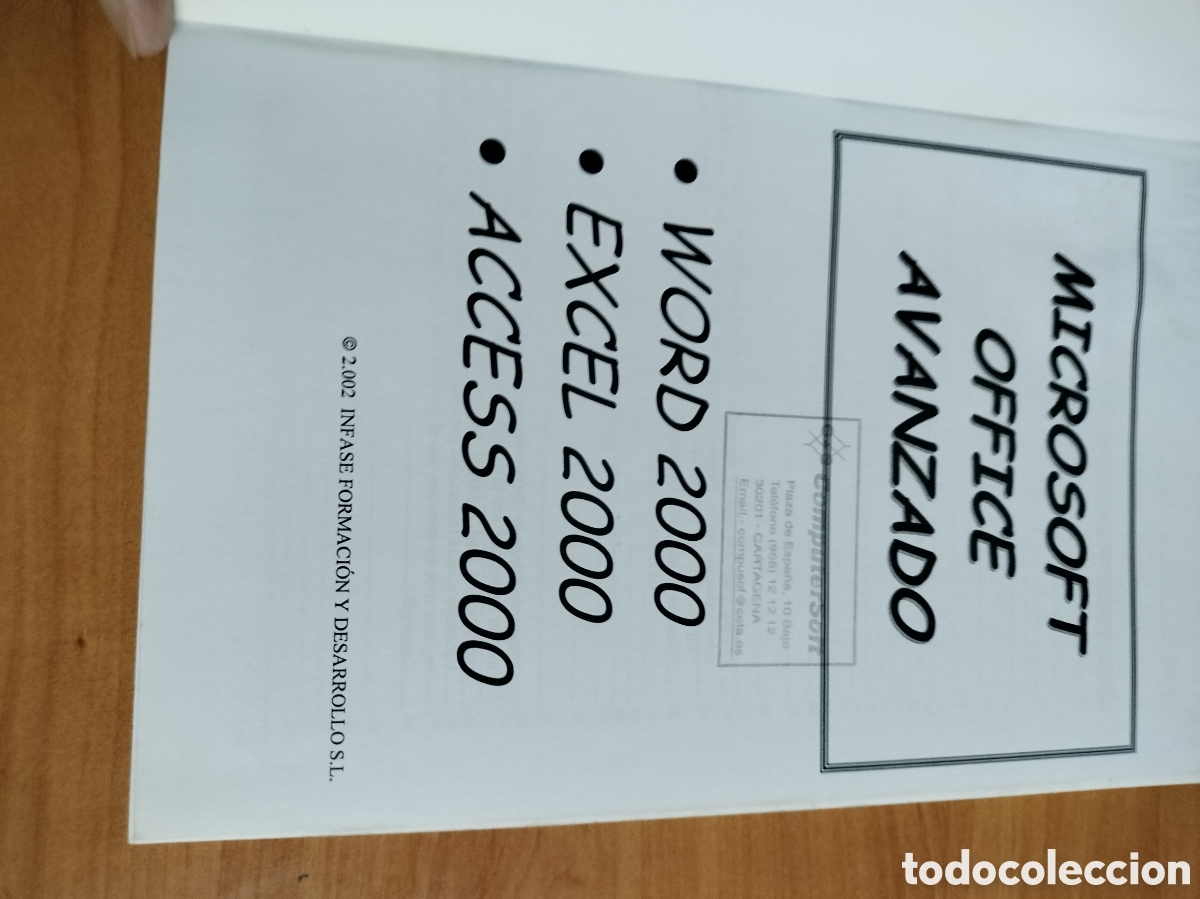 Libros de segunda mano: Formaci&oacute;n profesional continua - World 2000 - Excel 2000 - Access 2000 - Foto 2