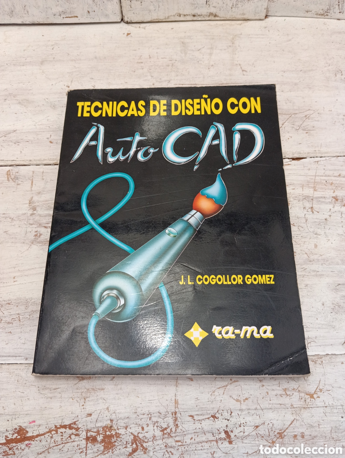 Libros de segunda mano: T&Eacute;CNICAS DE DISE&Ntilde;O CON AUTOCAD. LIBRO. - Foto 1