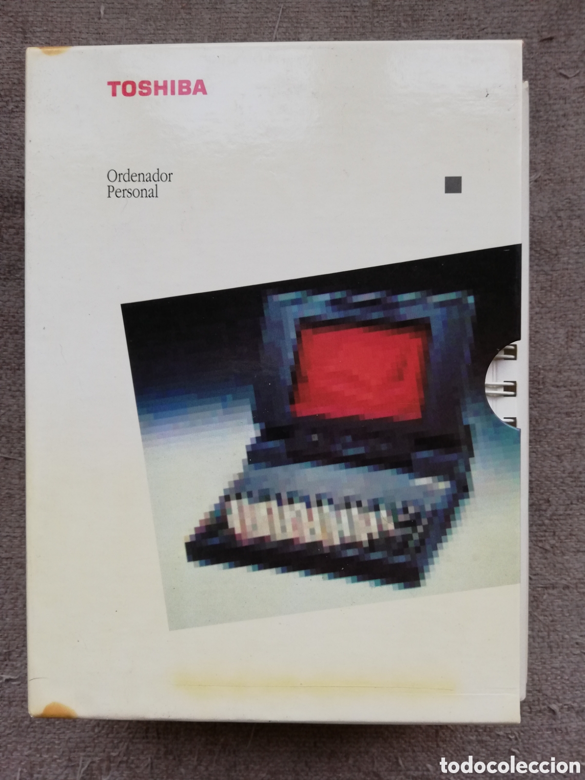 Libros de segunda mano: Toshiba ordenador personal T1200. Manual de usuario, manual MS-DOS m&aacute;s 2 disquetes 3,5&rdquo;