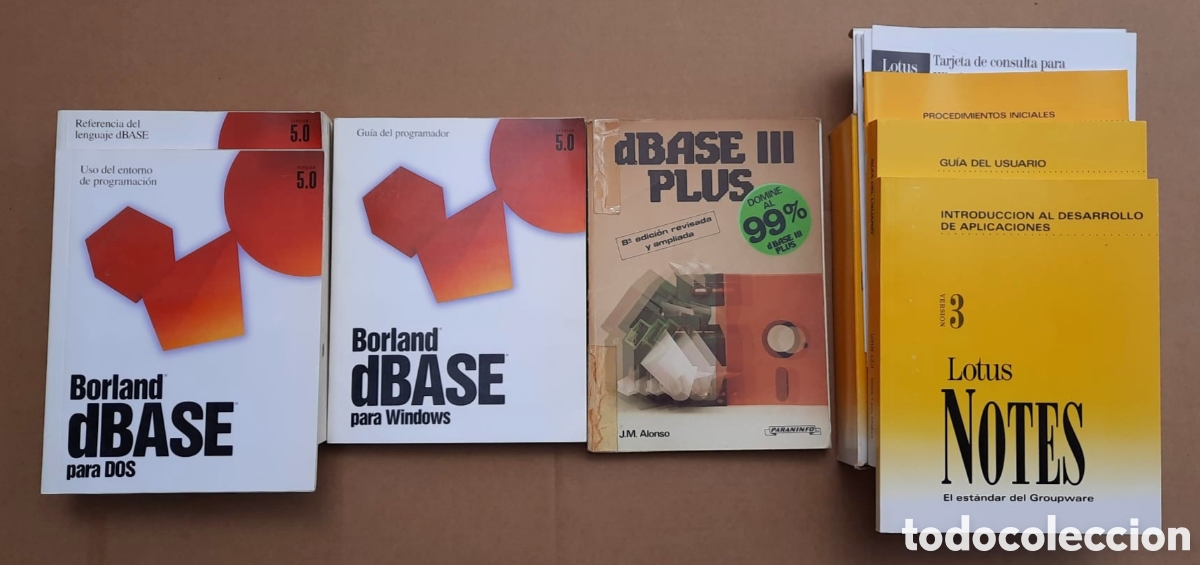 Libros de segunda mano: Manuales dBase y Lotus - Foto 1