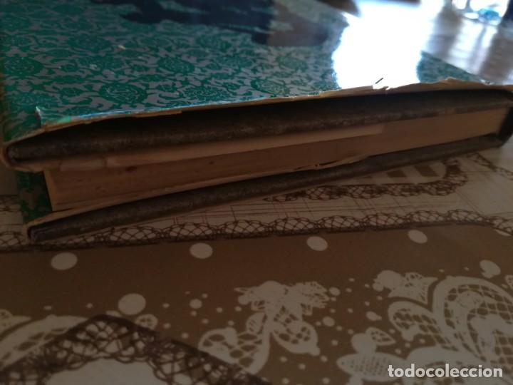 Libros de segunda mano: Muj&ntilde;eca y macho - Luciana de Lais - Foto 4