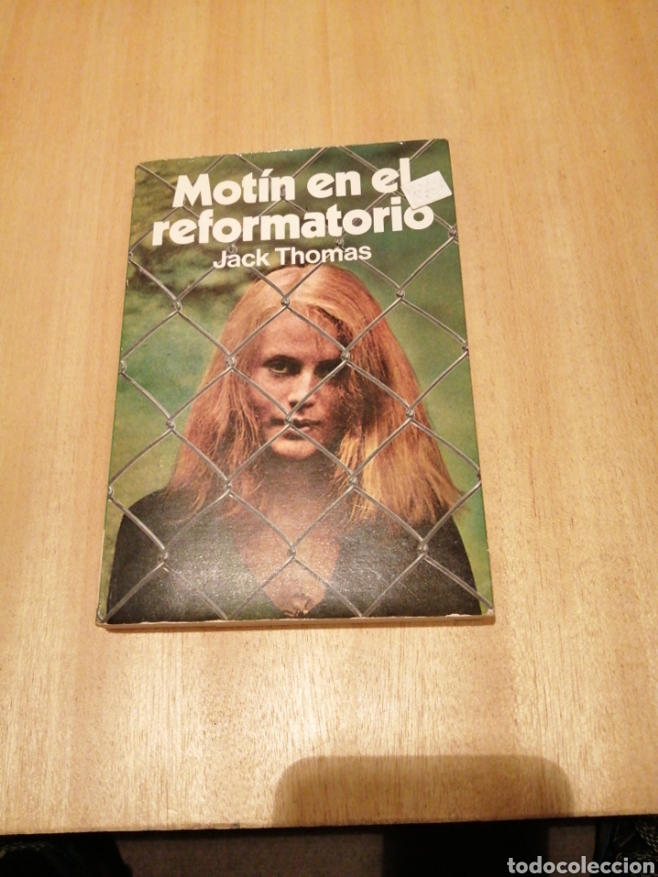 Libros de segunda mano: Mot&iacute;n en el reformatorio. Jack Thomas. - Foto 1