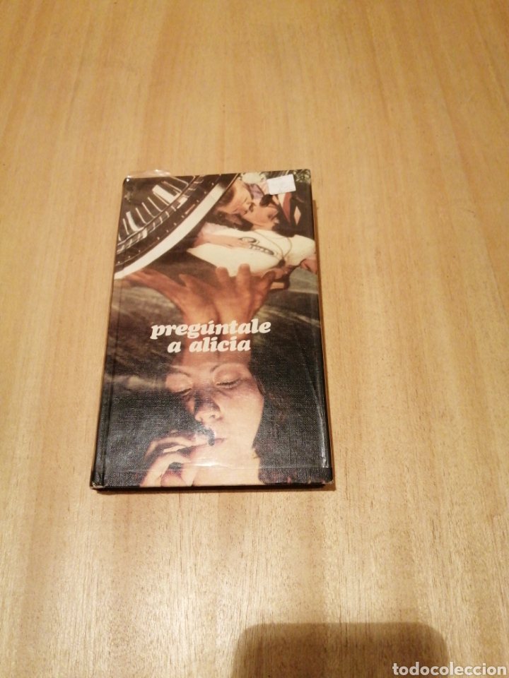 Libros de segunda mano: Preguntale a Alicia. An&oacute;nimo. - Foto 1