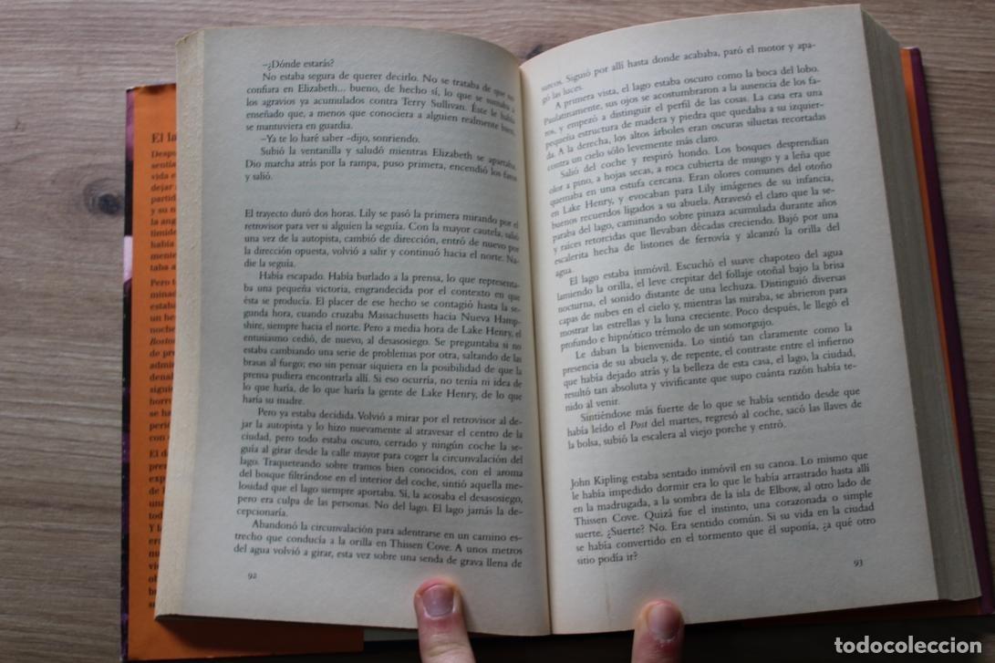 Libros de segunda mano: El lago del deseo Barbara Delinski - Foto 4