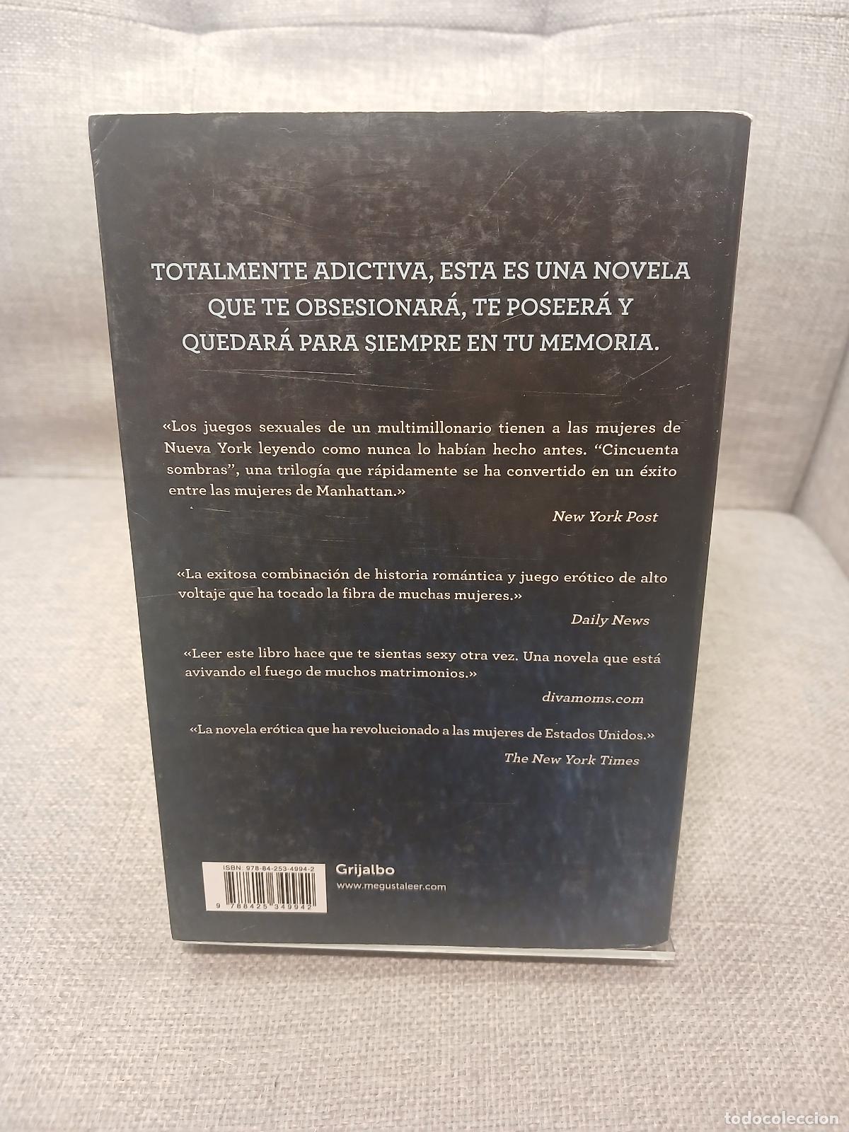 Libros de segunda mano: Cincuenta sombras de Grey - E. L. James - Foto 3