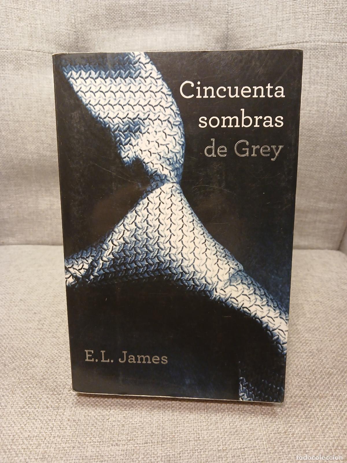 Libros de segunda mano: Cincuenta sombras de Grey - E. L. James - Foto 1