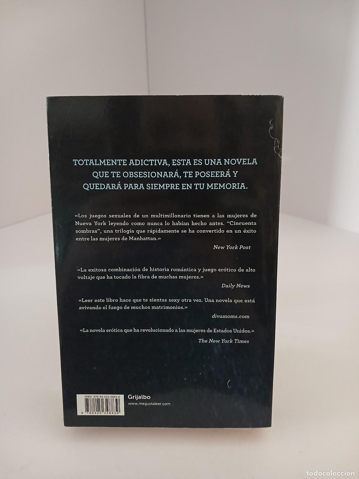 Libros de segunda mano: Cincuenta sombras de Grey - E. L. James - Foto 2