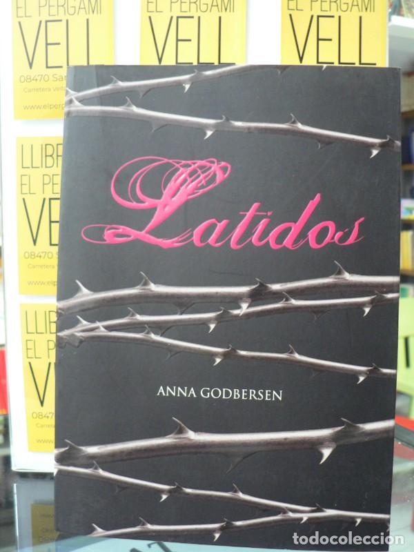 Libros de segunda mano: Latidos - Anna Godbersen - Montena - 1