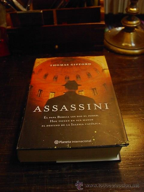 Libros de segunda mano: Thomas Gifford, Assassini, Ed. Planeta, 2004 - Foto 1