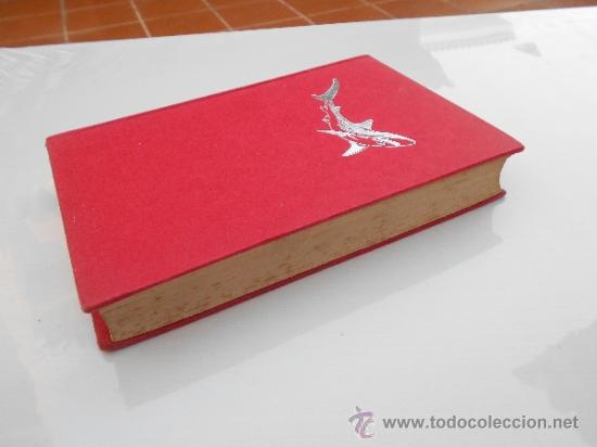 Libros de segunda mano: TIBUR&Oacute;N (PETER BENCHLEY) EDITORIAL POMAIRE - Foto 2