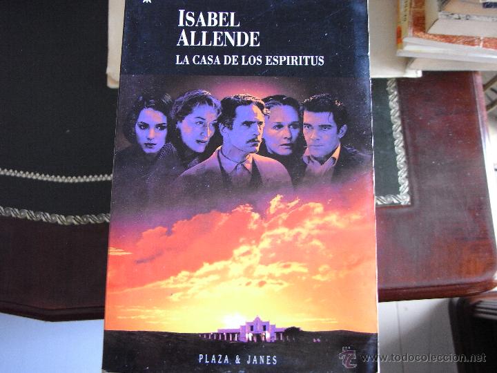 Libros de segunda mano: La casa de los esp&iacute;ritus. I. Allende. - Foto 1