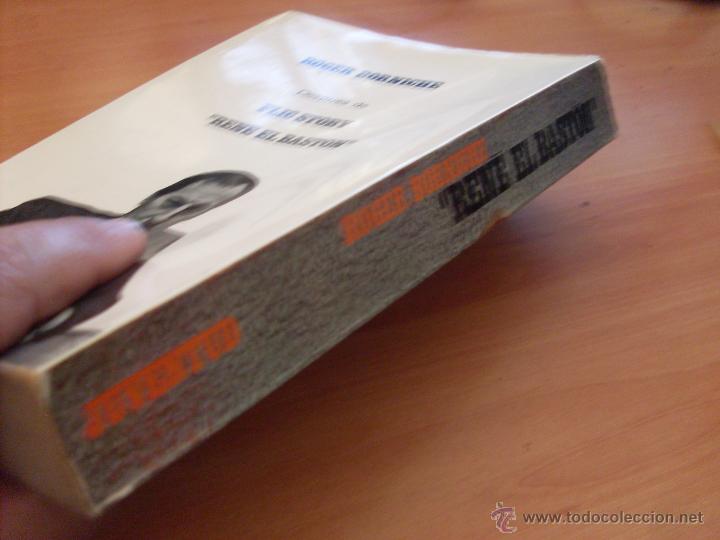 Libros de segunda mano: RENE EL BASTON ( ROGER BORNICHE) (LB38) - Foto 2