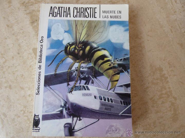 Libros de segunda mano: Muerte en las nubes. A. Christie. - Foto 1
