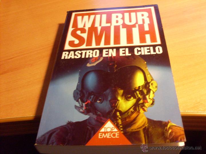 Libros de segunda mano: RASTRO EN EL CIELO (WILBUR SMITH) (LB24) - Foto 1