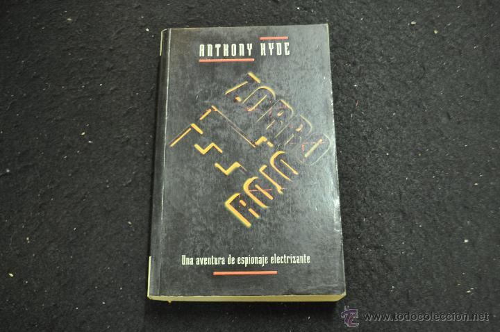 Libros de segunda mano: zorro rojo - anthony hyde - ediciones b - Foto 1