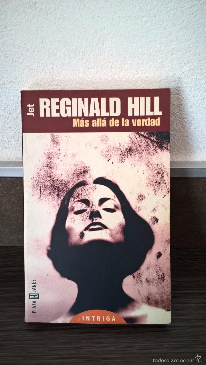 Libros de segunda mano: MAS ALLA DE LA VERDAD. REGINALD HILL. - Foto 1