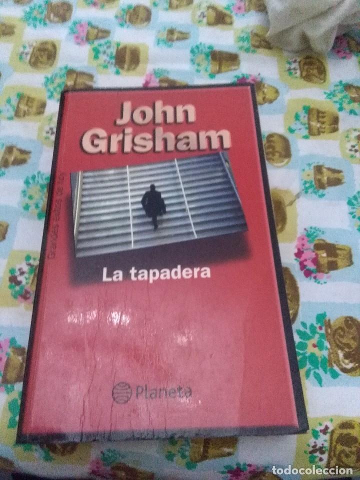 Libros de segunda mano: LA TAPADERA. JOHN GRISHAM. EST24B2R - Foto 1