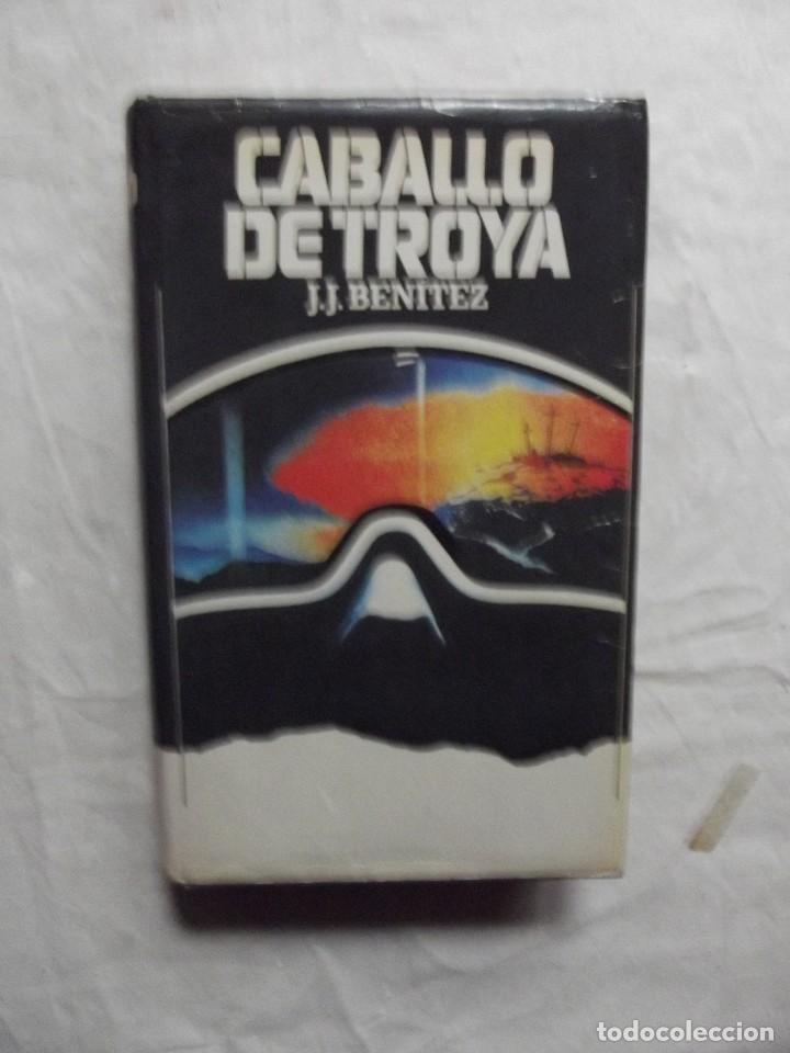 Libros de segunda mano: CABALLO DE TROYA DE J.J. BENITEZ - Foto 1