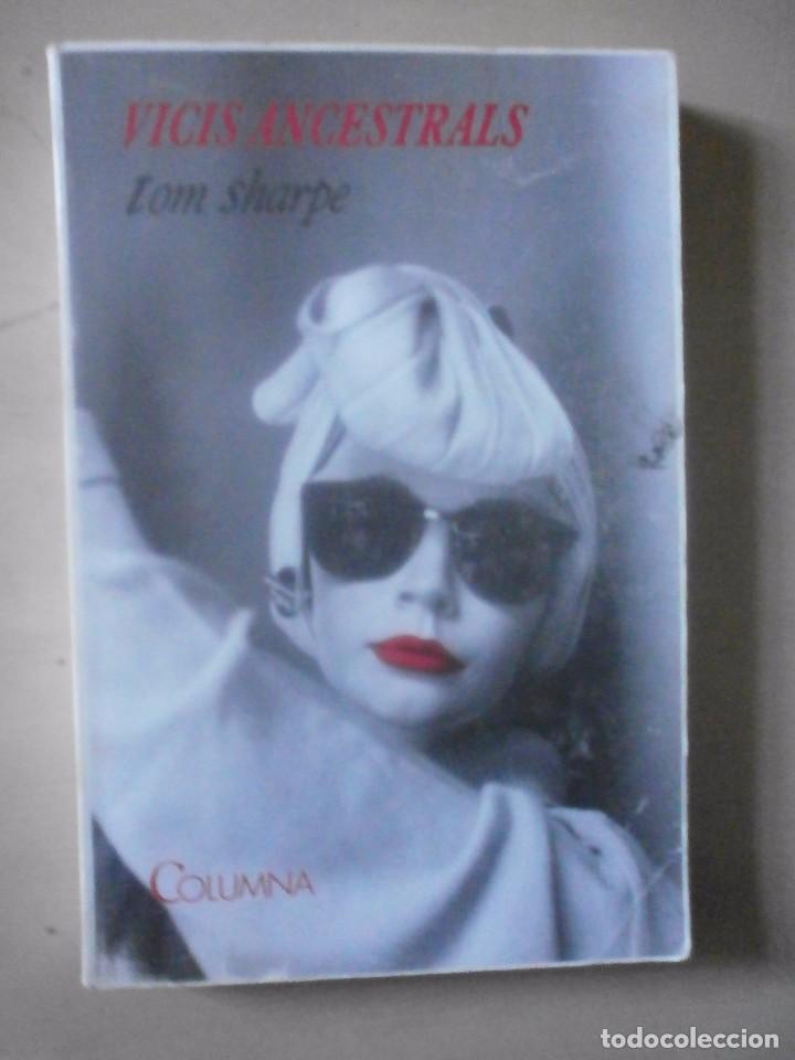 Libros de segunda mano: VICIS ANCESTRALS. TOM SHARPE - Foto 1