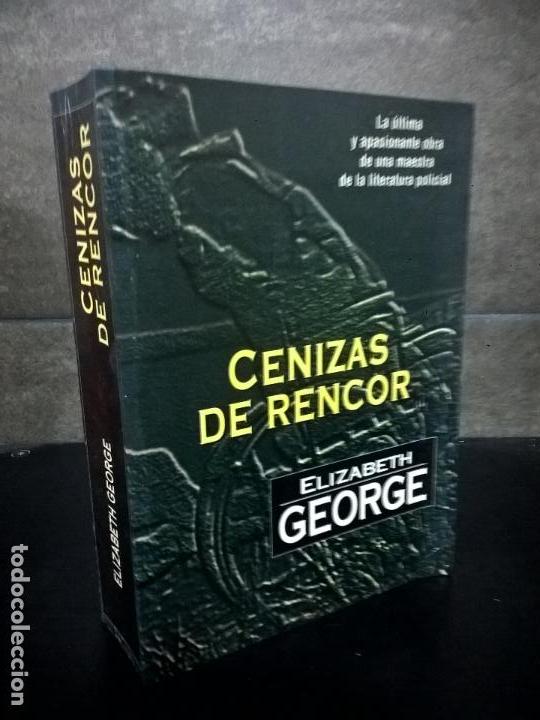 Libros de segunda mano: CENIZAS DE RENCOR. ELIZABETH GEORGE. - Foto 1