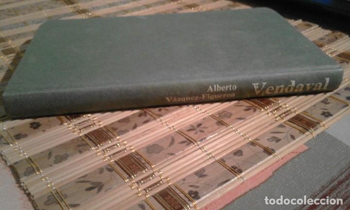 Libros de segunda mano: Vendaval - Alberto V&aacute;zquez-Figueroa - Foto 1
