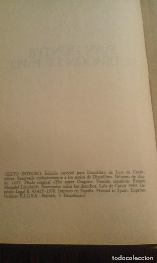 Libros de segunda mano: El drag&oacute;n de papel - Evan Hunter - Foto 2