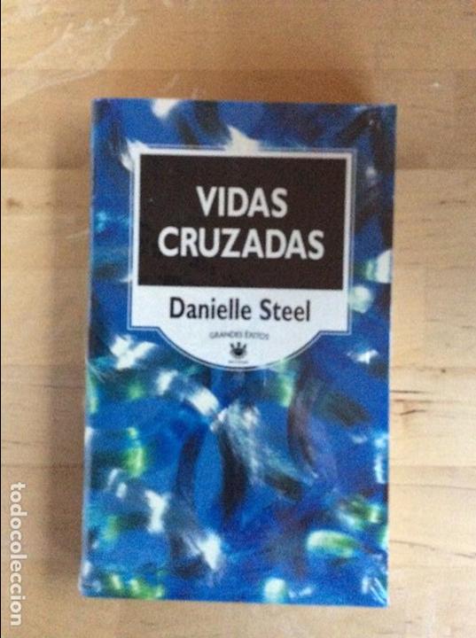 Libros de segunda mano: Vidas cruzadas - Foto 1