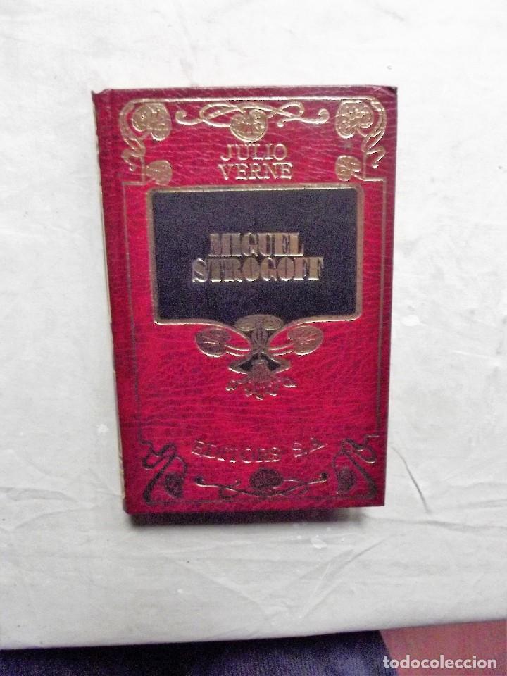Libros de segunda mano: MIGUEL STROGOFF DE JULIO VERNE - Foto 1