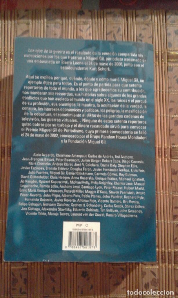 Libros de segunda mano: Los ojos de la guerra - V.V.A.A. - Foto 2