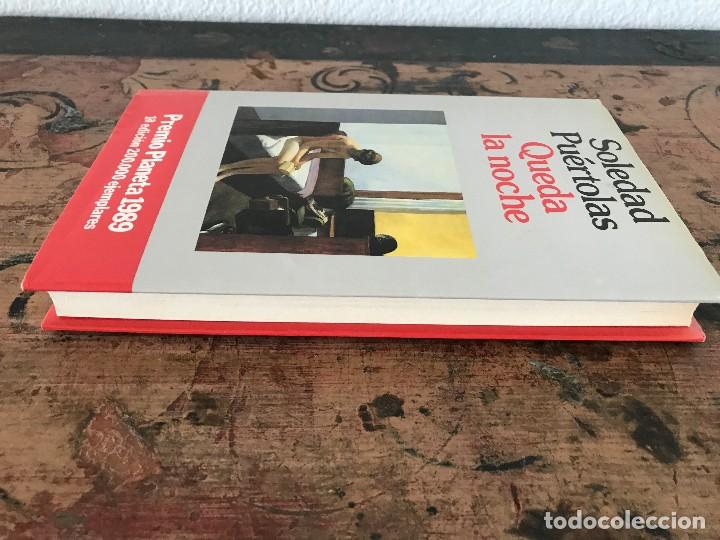 Libros de segunda mano: Queda la noche. Soledad Pu&eacute;rtolas - Foto 3