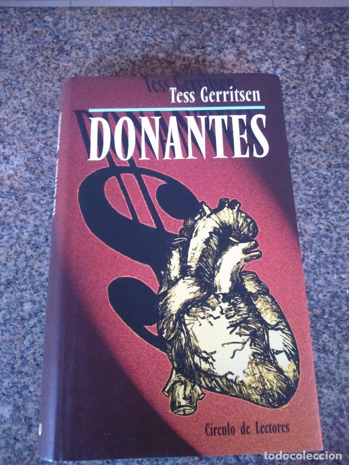 Libros de segunda mano: DONANTES -- TESS GERRITSEN -- CIRCULO - 1998 -- - Foto 1