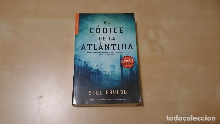Libros de segunda mano: El c&ograve;dice de la Atlantida - Stel Pavlou - Foto 1