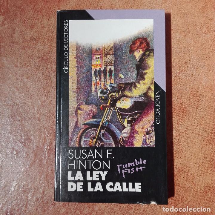 Libros de segunda mano: La ley de la calle Susan E. Hilton - Foto 1