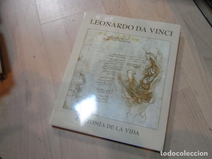 Libros de segunda mano: Leonardo da Vinci, Anatomia de la vida,2005. PFIZER - Foto 1