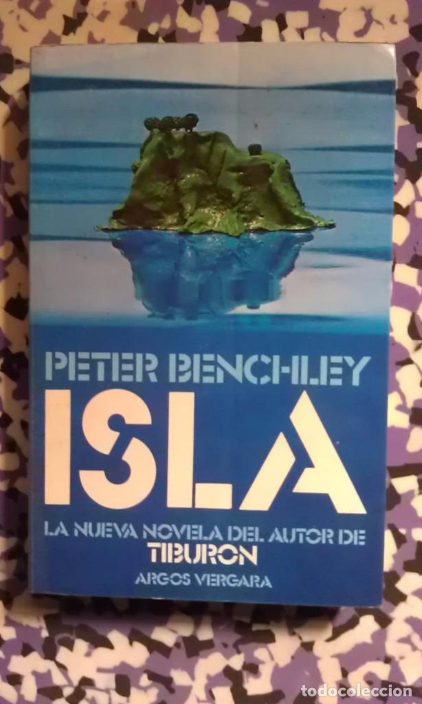 Libros de segunda mano: ISLA - PETER BENCHLEY - Foto 1