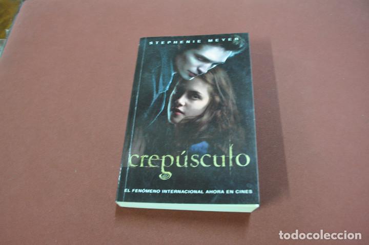Libros de segunda mano: crep&uacute;sculo - stephenie meyer - NOB - Foto 1