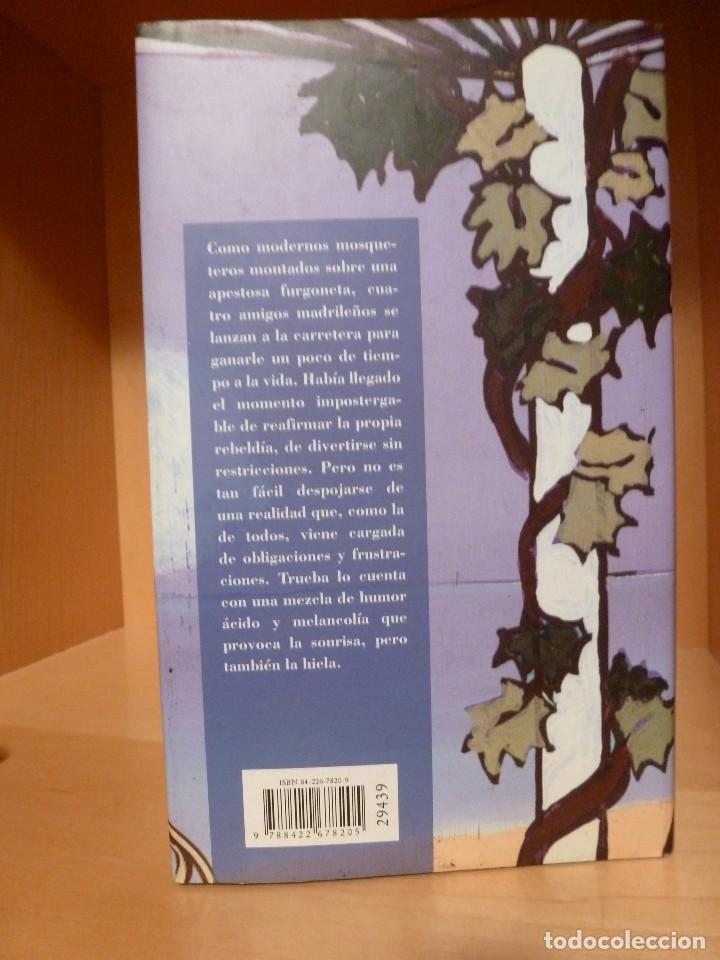 Libros de segunda mano: CUATRO AMIGOS. DAVID TRUEBA. C&Iacute;RCULO DE LECTORES - Foto 2