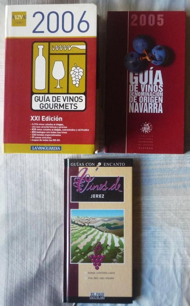Libros de segunda mano: TRES LIBROS SOBRE VINOS - Foto 1