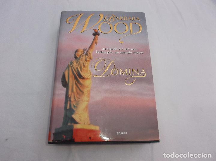 Libros de segunda mano: DOMINA. BARBARA WOOD - Foto 1