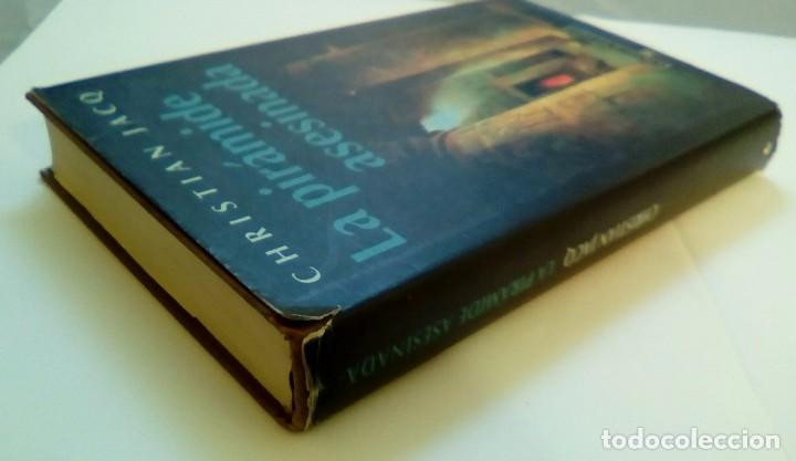 Libros de segunda mano: LA PIR&Aacute;MIDE ASESINADA - Foto 3